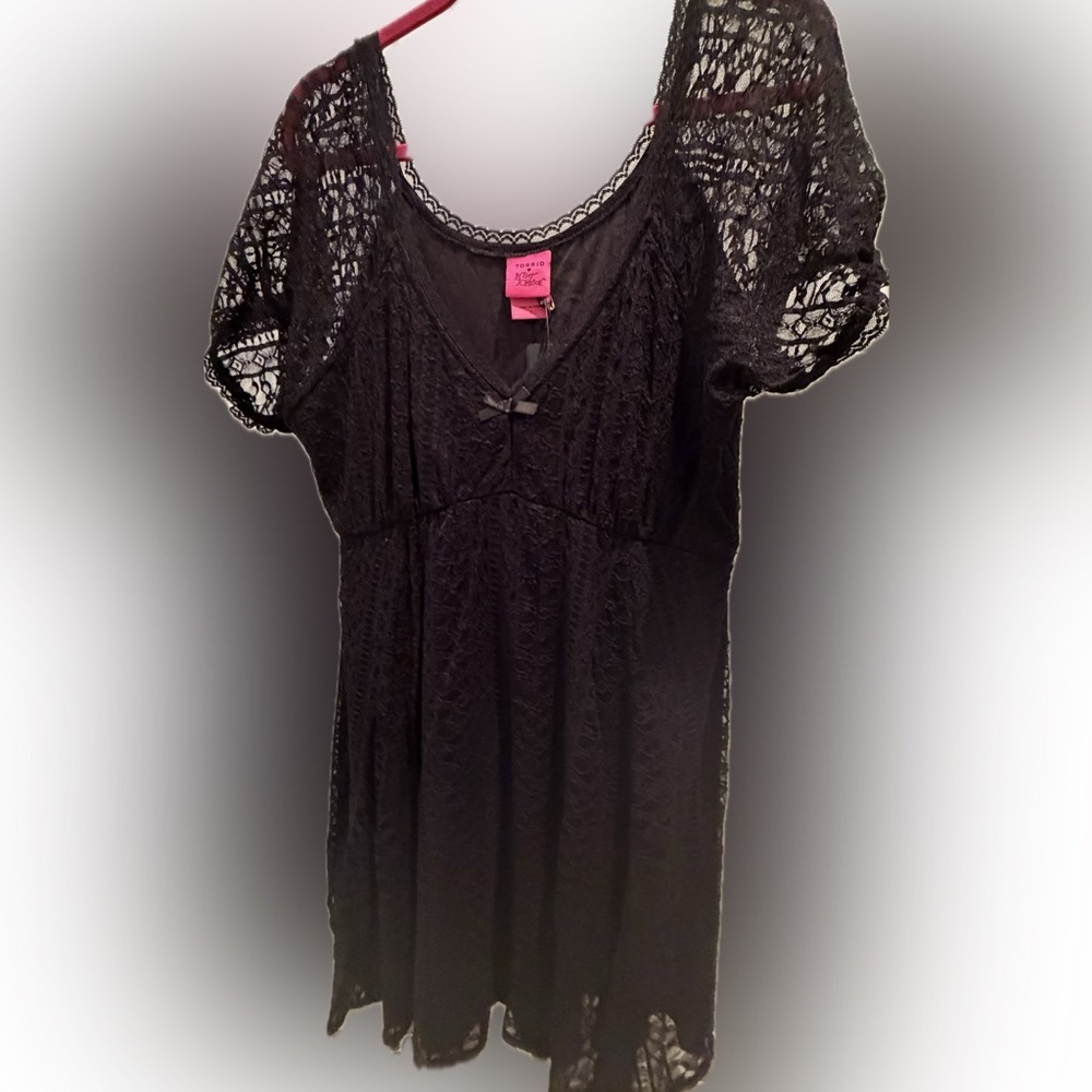 NWT Betsy Johnson Black Lace Skater Dress with Bow Detail 14/16 - Picture 13 of 13
